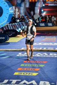 BIB: 6293
                            <button type="button" onclick="openModal(22758218)" class="btn btn-primary btn-sm float-right btn-popup" data-toggle="modal" data-target=".modal-high-quality">
                        <i class="fas fa-shopping-cart"></i> Add to Cart
                    </button>
                                            <button type="button" onclick="isThisMe(22758218, true)" class="btn btn-success btn-sm float-right btn-popup btn-isme hidden" data-toggle="tooltip" data-placement="bottom" title="นี่คือรูปของคุณใช่ไหม คลิกที่นี่เพื่อเอาเข้าอัลบั้ม">
                        <i class="fas fa-plus"></i> Add to album
                    </button>
                    <button type="button" onclick="isThisMe(22758218, false)" class="btn btn-warning btn-sm float-right btn-popup btn-isnotme hidden">
                        <i class="fas fa-ban"></i> Remove from album
                    </button>